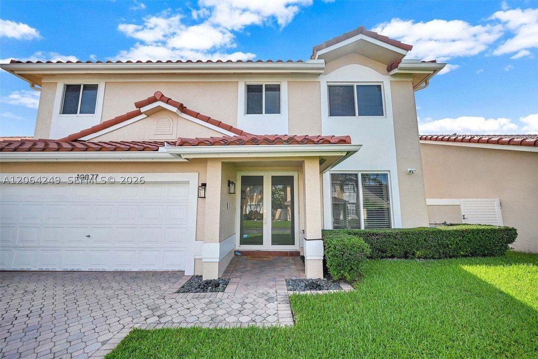 House in Miami, Florida, United States 5 - 18576938