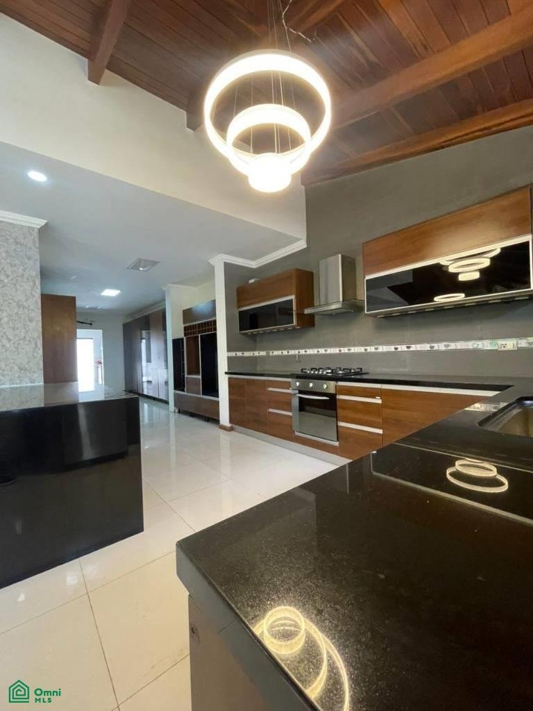 Townhouse in Santa Cruz de la Sierra, Santa Cruz Department, Bolivia 4 - 17333154