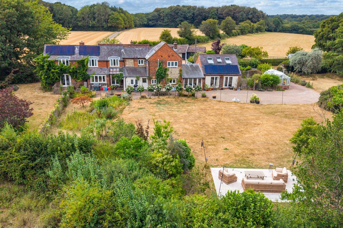 House in Frith Hill, Great Missenden, England 2 - 18574408