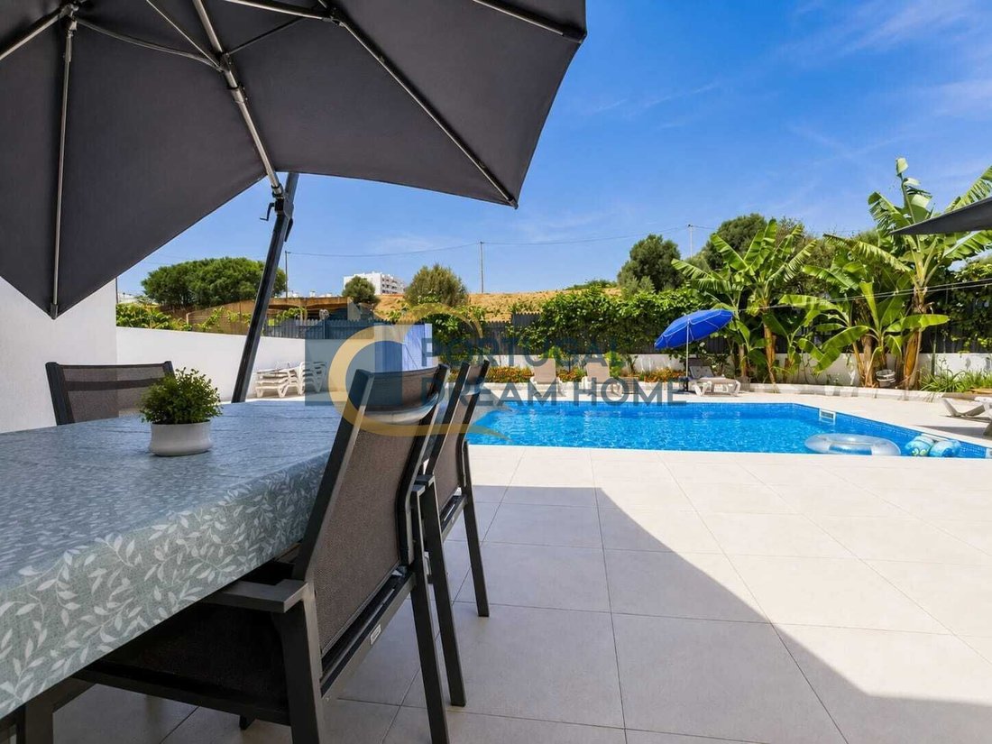 Villa in Olhos de Agua, Algarve, Portugal 2 - 18578243