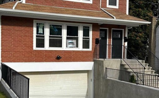 Apartment in Mount Vernon, New York, United States 1