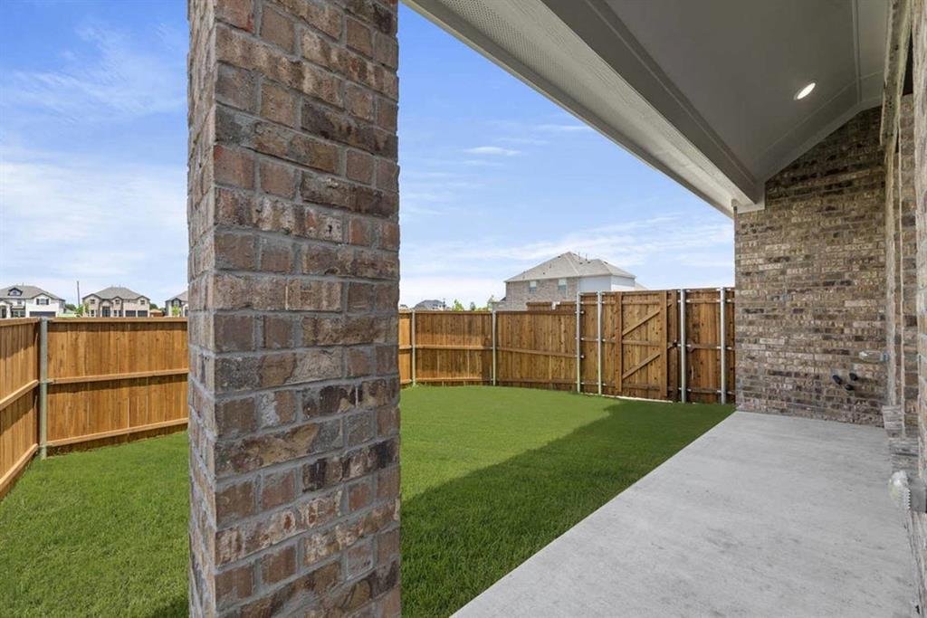 House in Frisco, Texas, United States 5 - 18577582