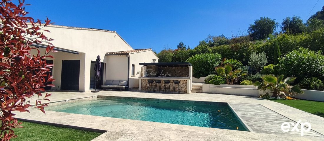 Villa in Nord, Roquefort-les-Pins, France 5 - 17739936