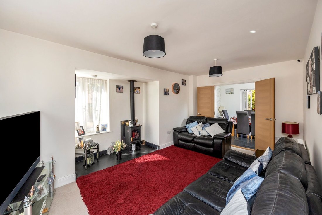 House in Okehurst, Billingshurst, England 4 - 18574967
