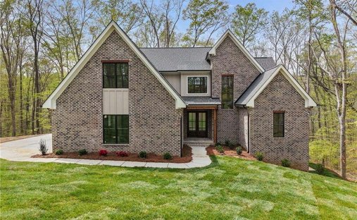 House in Lewisville, North Carolina, United States 1