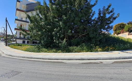 Terreno a Agios Athanasios, Distretto di Limassol, Cipro 1