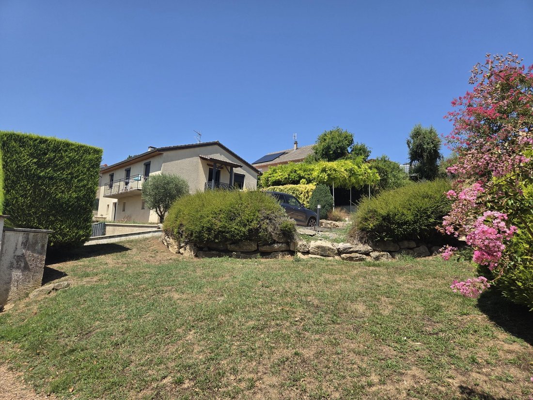 Villa in Guereins, Auvergne-Rhône-Alpes, France 3 - 18578722
