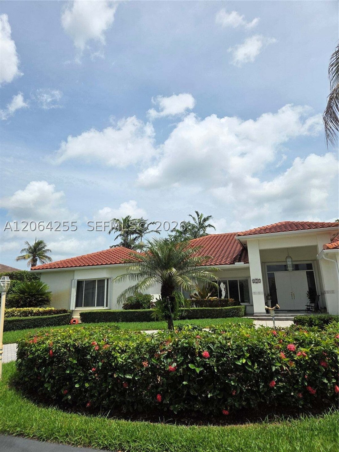House in Miami, Florida, United States 1 - 18576962