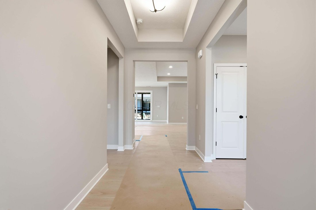 Condo in Hilliard, Ohio, United States 5 - 18199681