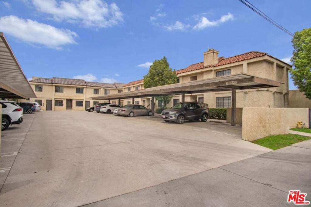 Castaic, California, United States 4 - 18577018