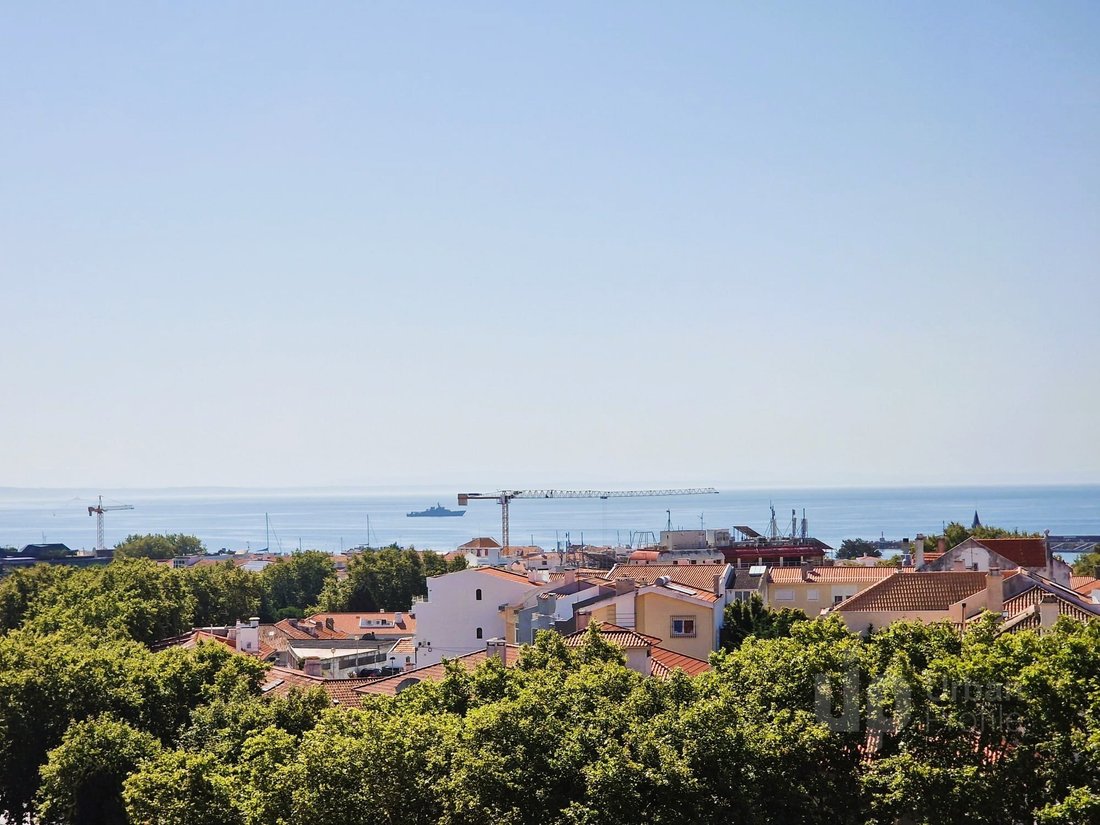 Apartment in Cascais e Estoril, Lisbon, Portugal 1 - 18337320