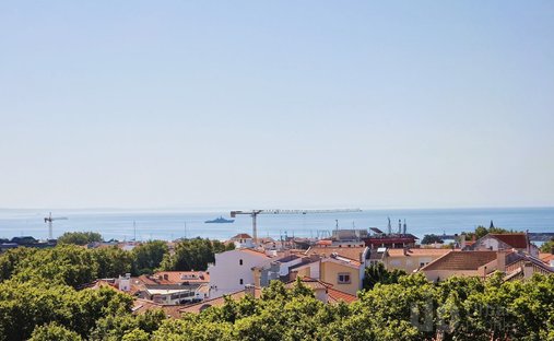 Apartment in Cascais e Estoril, Lisbon, Portugal 1