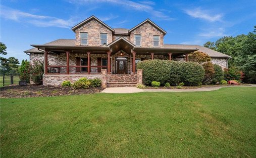 House in Cave Springs, Arkansas, United States 1