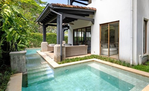 Condo in Playa Herradura, Puntarenas Province, Costa Rica 1
