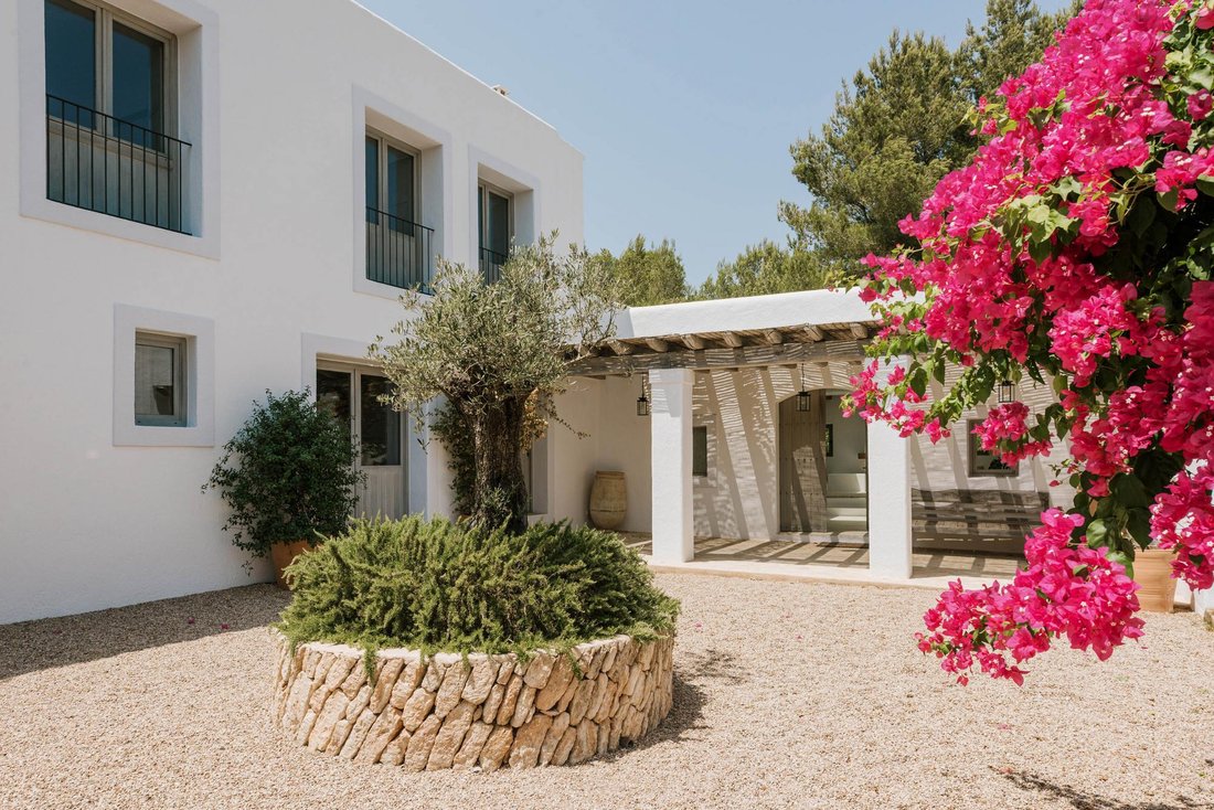 Villa in Sant Joan de Labritja, Balearic Islands, Spain 3 - 18576223
