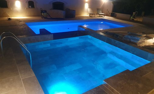 Villa en Brignoles, Provenza-Alpes-Costa Azul, Francia 1