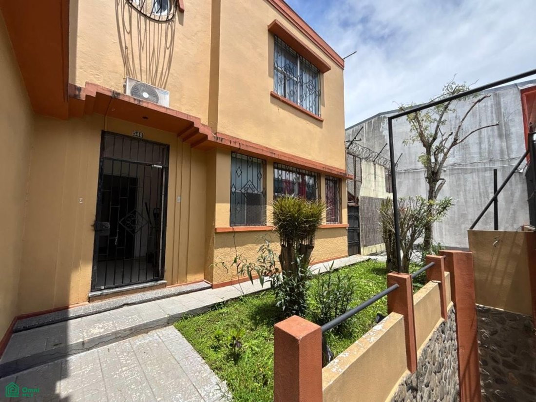 House in Cinco Esquinas, San José Province, Costa Rica 1 - 18356788