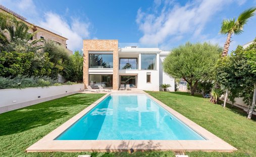 Villa in Santa Ponsa, Balearic Islands, Spain 1