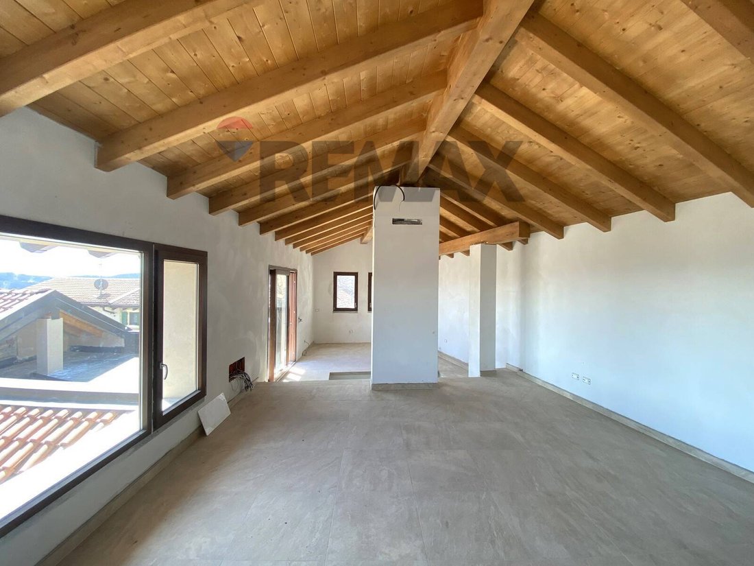 Apartment in Nebbiuno, Piedmont, Italy 2 - 18578580