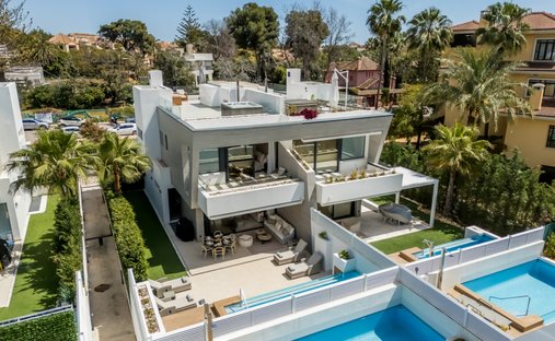 Casa en Playa Puerto Banús, Marbella, España 1
