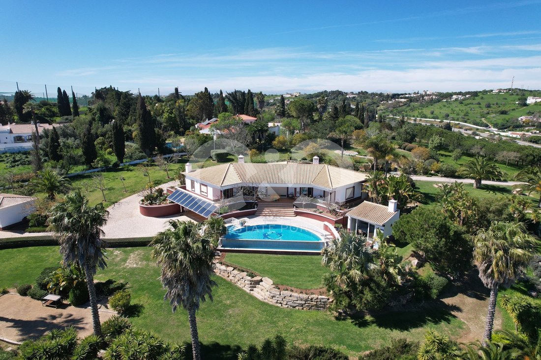 Villa in Sao Goncalo de Lagos, Algarve, Portugal 1 - 18578165