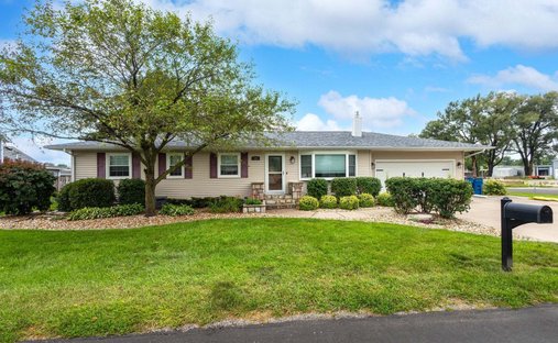 Haus in Blue Grass, Iowa, Vereinigte Staaten 1