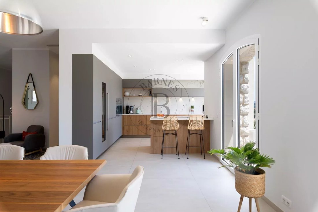 Villa in Mougins, Provence-Alpes-Côte d'Azur, France 3 - 17042807