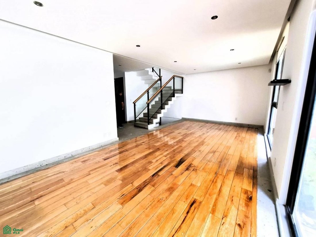 Townhouse in Mexico City, Mexico 5 - 18575764