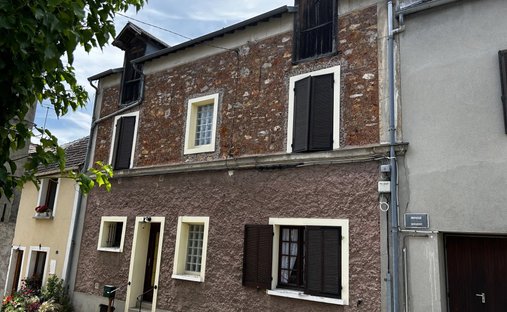 House in Vauhallan, Ile-de-France, France 1