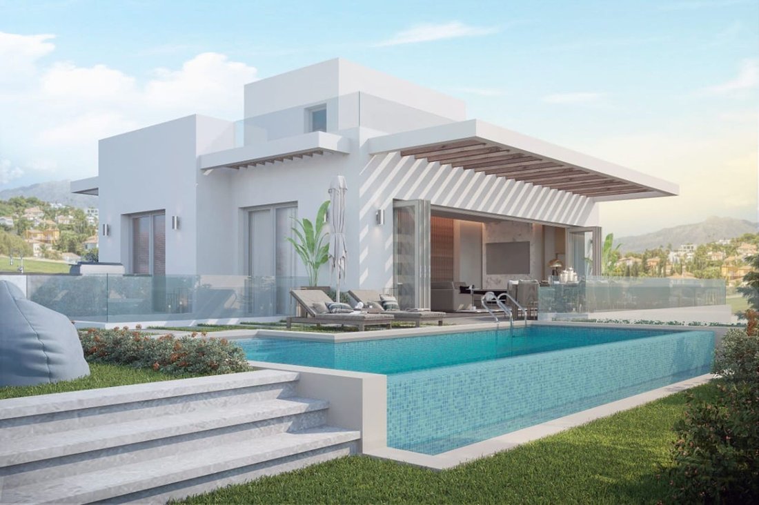 Villa in Benalmadena, Andalusia, Spain 1 - 18576267