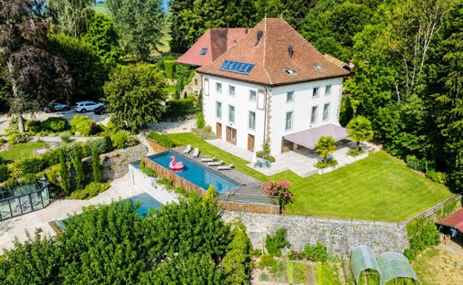 House in Pers-Jussy, Auvergne-Rhône-Alpes, France 1