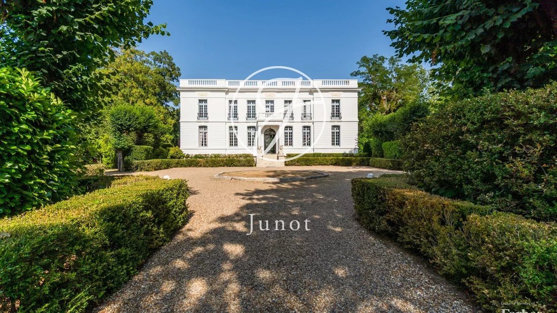 Castle in Anet, Centre-Val de Loire, France 1 - 18575117