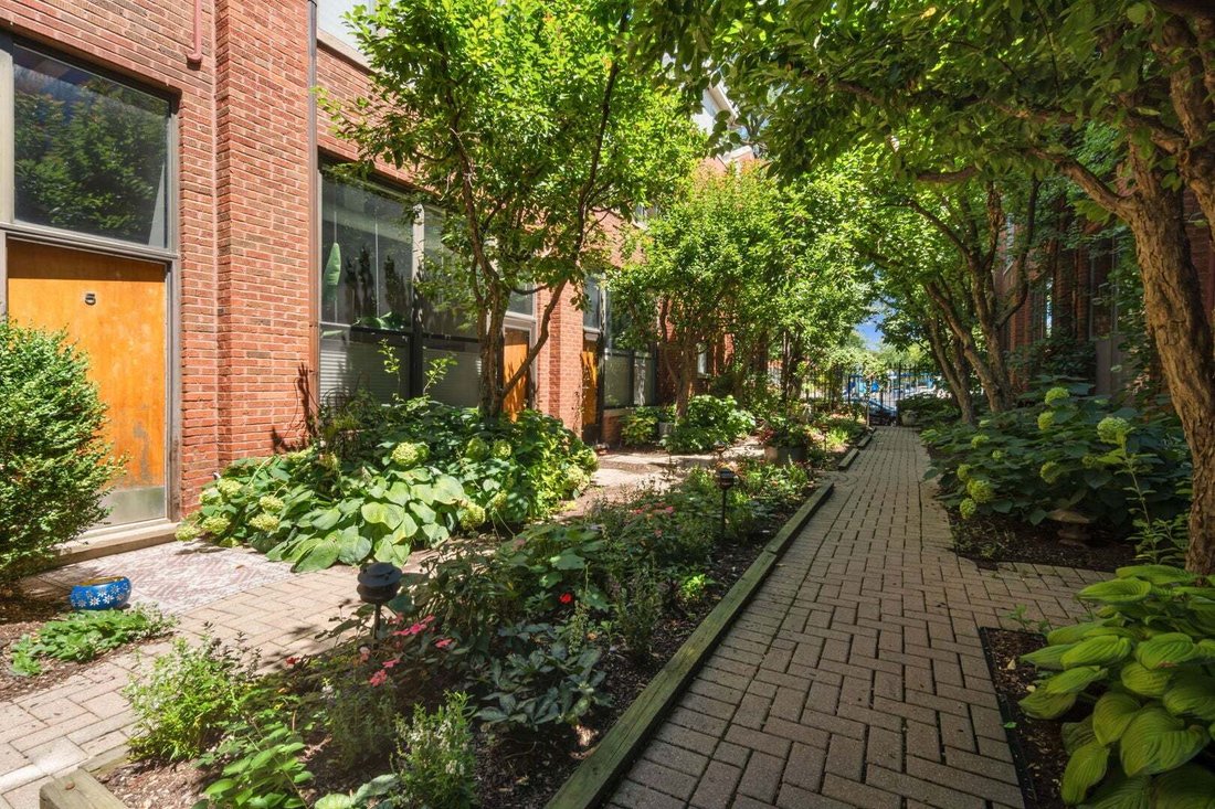 Condo in Chicago, Illinois, United States 5 - 18577133