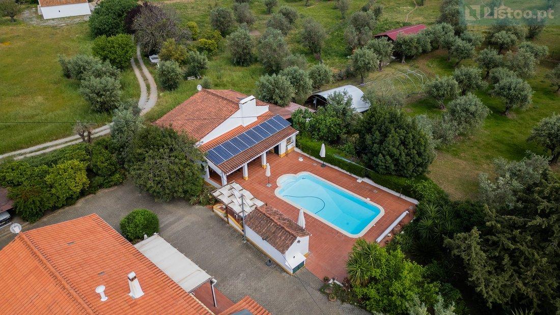 Villa in Nossa Senhora da Vila, Nossa Senhora do Bispo e Silveiras, Évora District, Portugal 2 - 18578241
