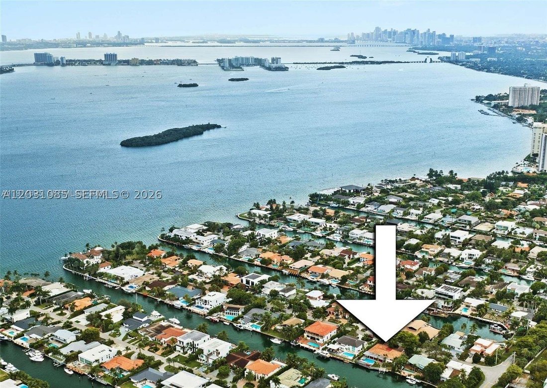 House in North Miami Beach, Florida, United States 3 - 18085597