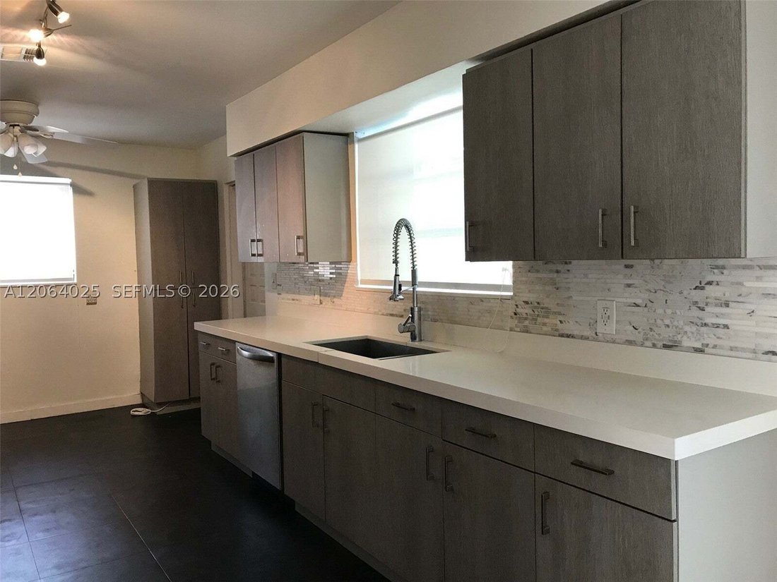 House in Miami Springs, Florida, United States 5 - 18576868