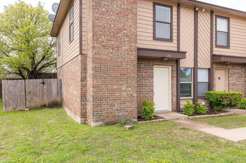 Fort Worth, Texas, United States 1 - 18577607