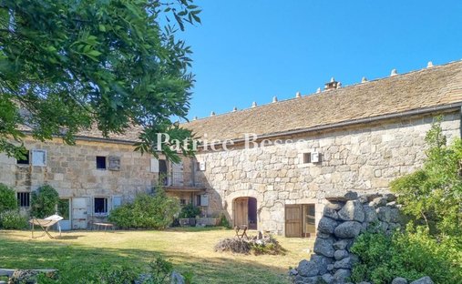 Farm Ranch in Pont de Montvert - Sud Mont Lozère, Occitania, France 1