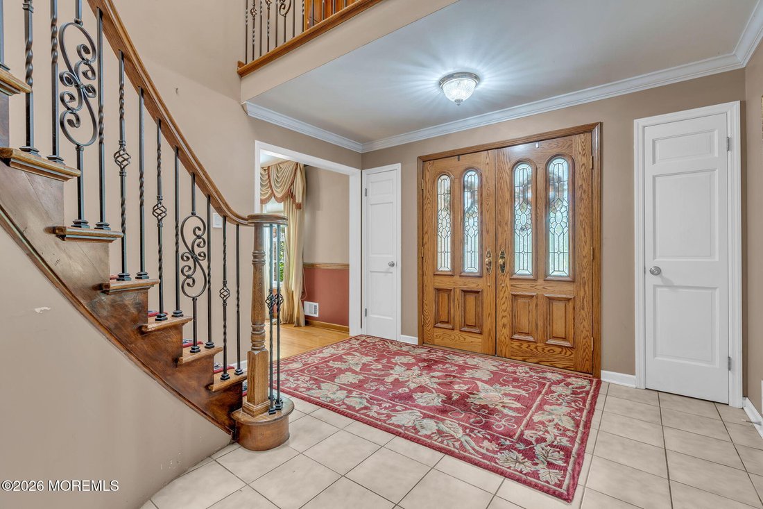 House in Marlboro Township, New Jersey, United States 3 - 18575973