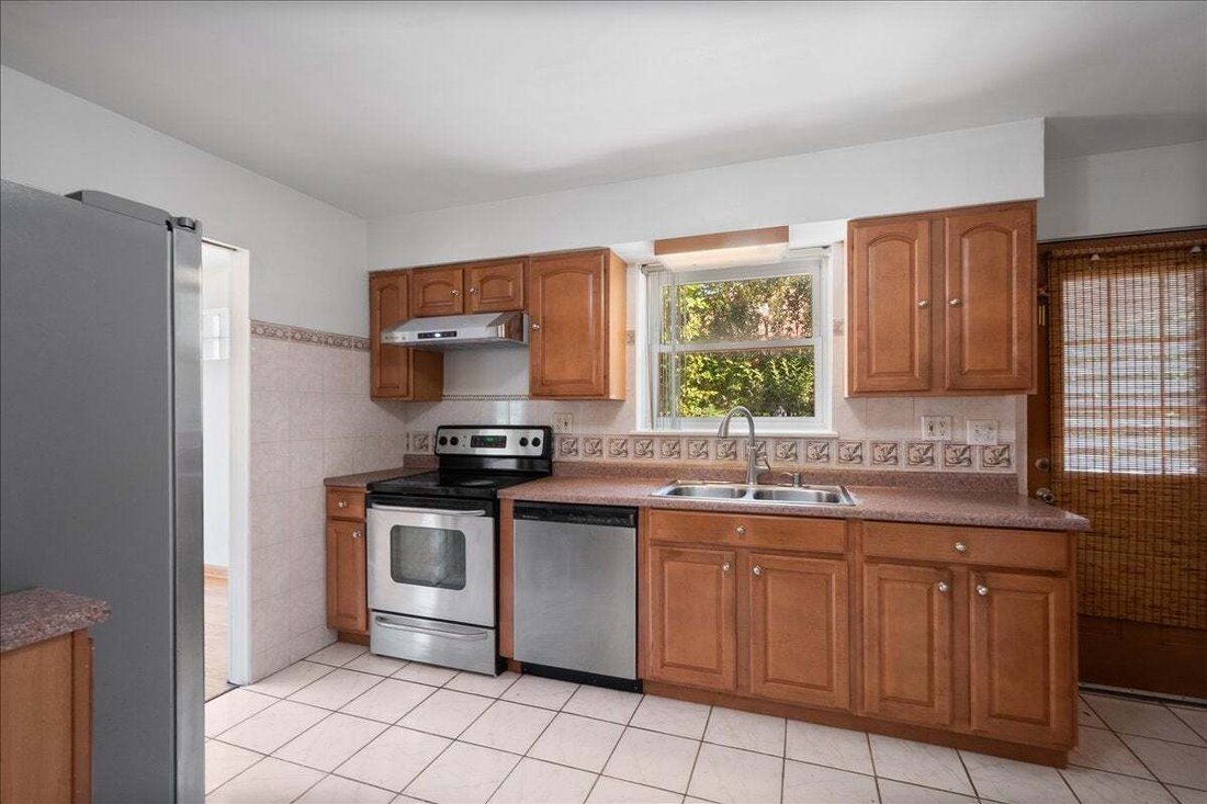 House in Skokie, Illinois, United States 5 - 18577164