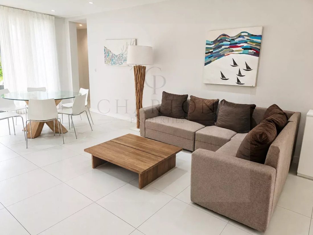 Apartment in Grande Riviere Noire, Rivière Noire District, Mauritius 1 - 18575201