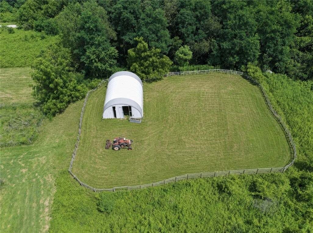 House in Washington, Pennsylvania, United States 2 - 18576151