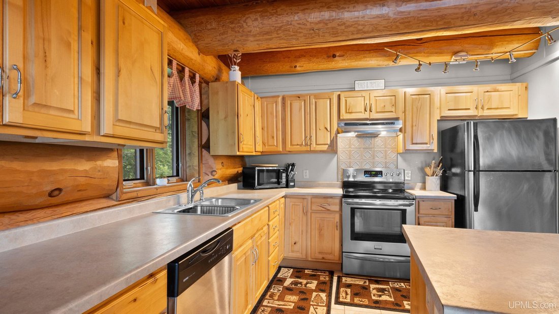 House in Bark River, Michigan, United States 3 - 18577070