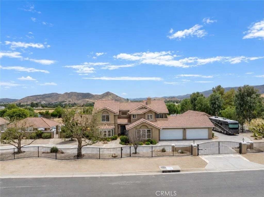 House in Santa Clarita, California, United States 2 - 18499195