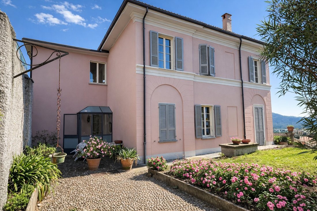 Villa in Balerna, Ticino, Switzerland 5 - 18575970