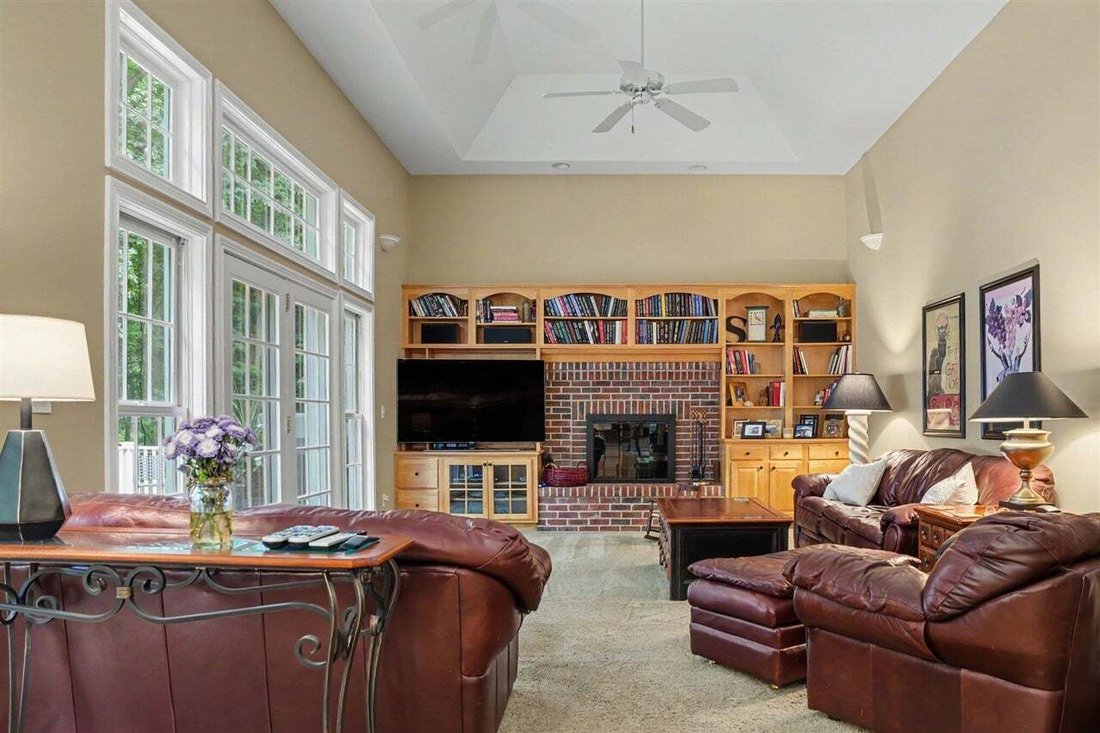 House in Kalamazoo, Michigan, United States 3 - 18577052