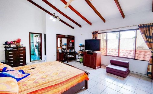 House in Santa Cruz de la Sierra, Santa Cruz Department, Bolivia 1