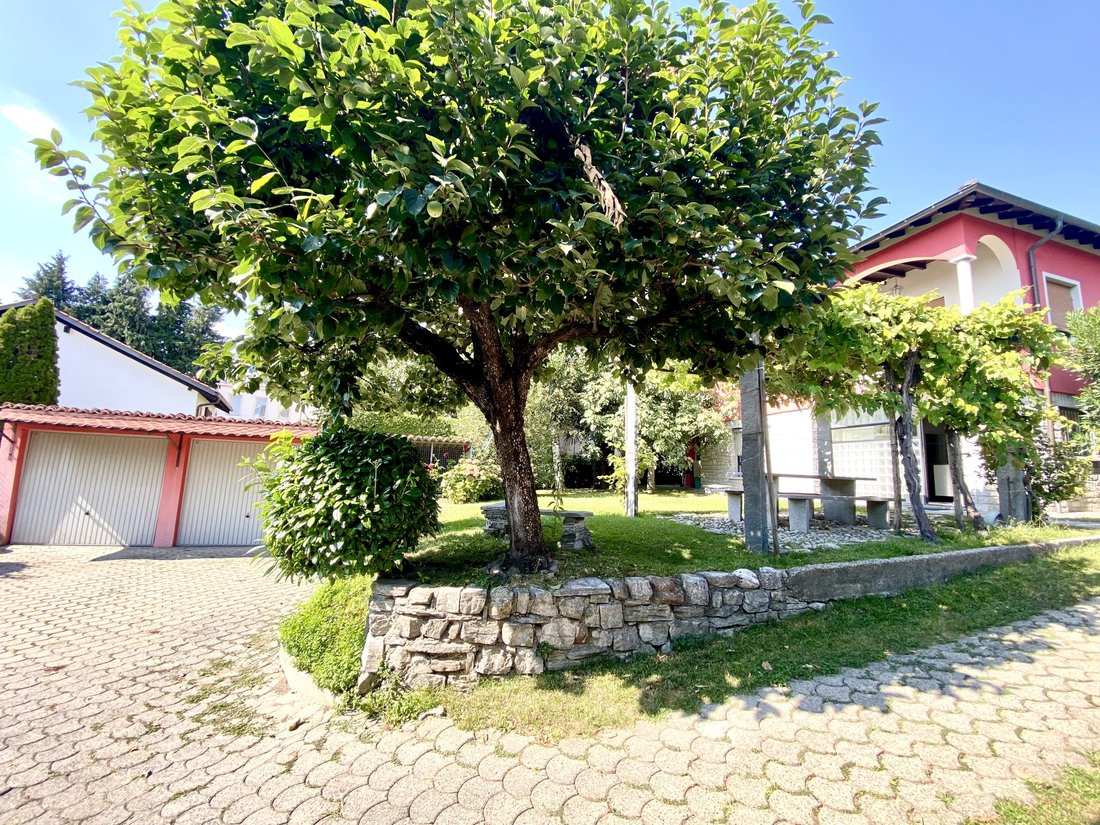 House in Balerna, Ticino, Switzerland 2 - 18576053