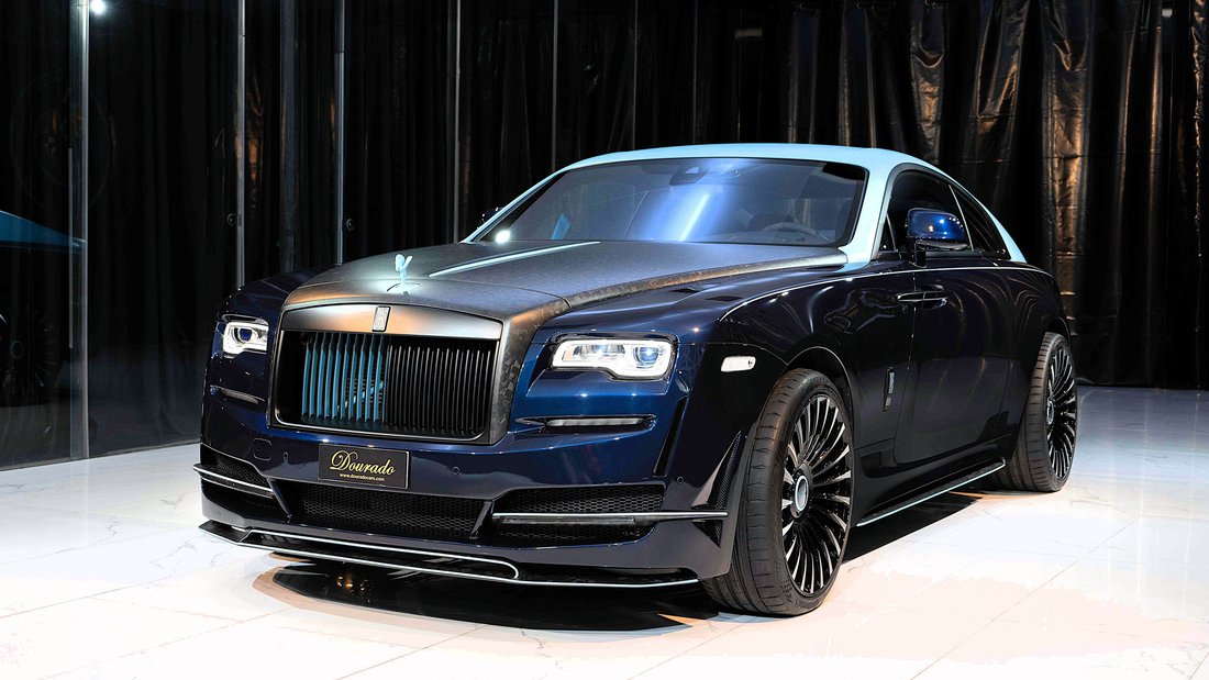 Coupe in Dubai, United Arab Emirates 3 - 18578652