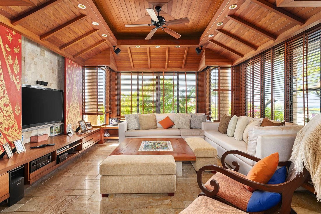 Villa in Karon, Phuket, Thailand 3 - 18578703